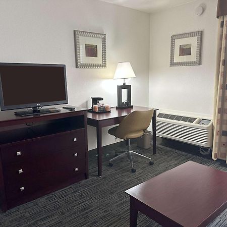 Quality Inn & Suites Everett Esterno foto