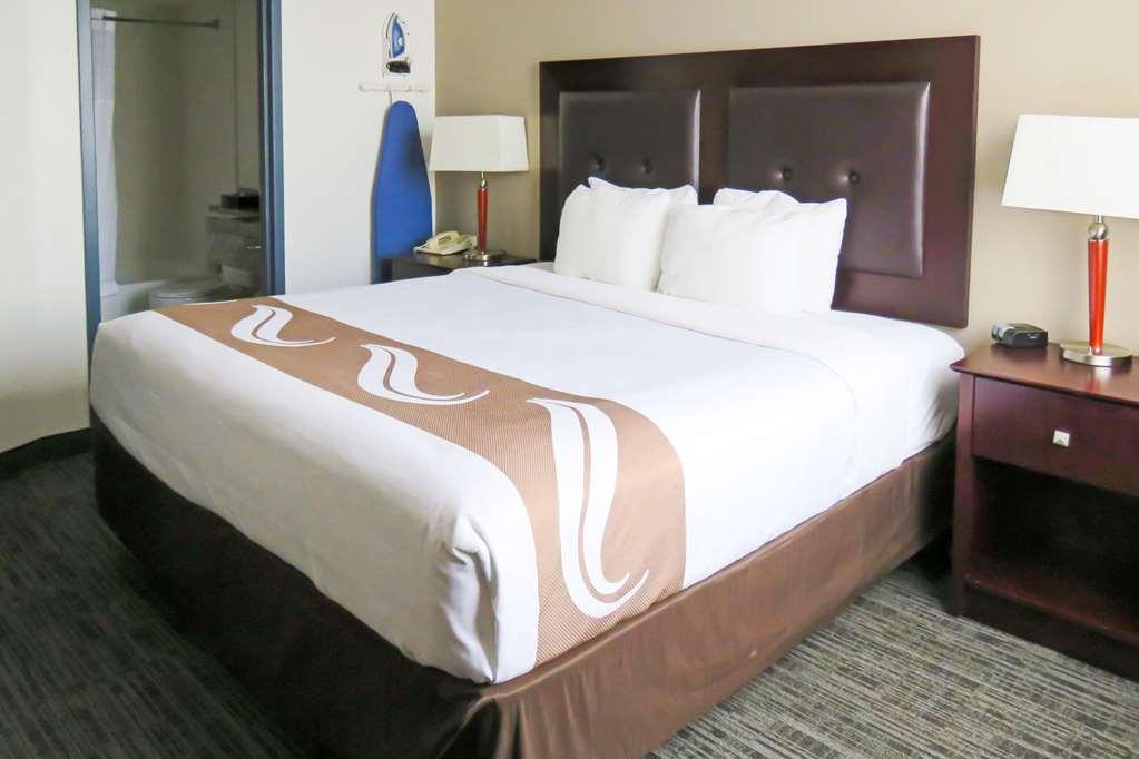 Quality Inn & Suites Everett Camera foto