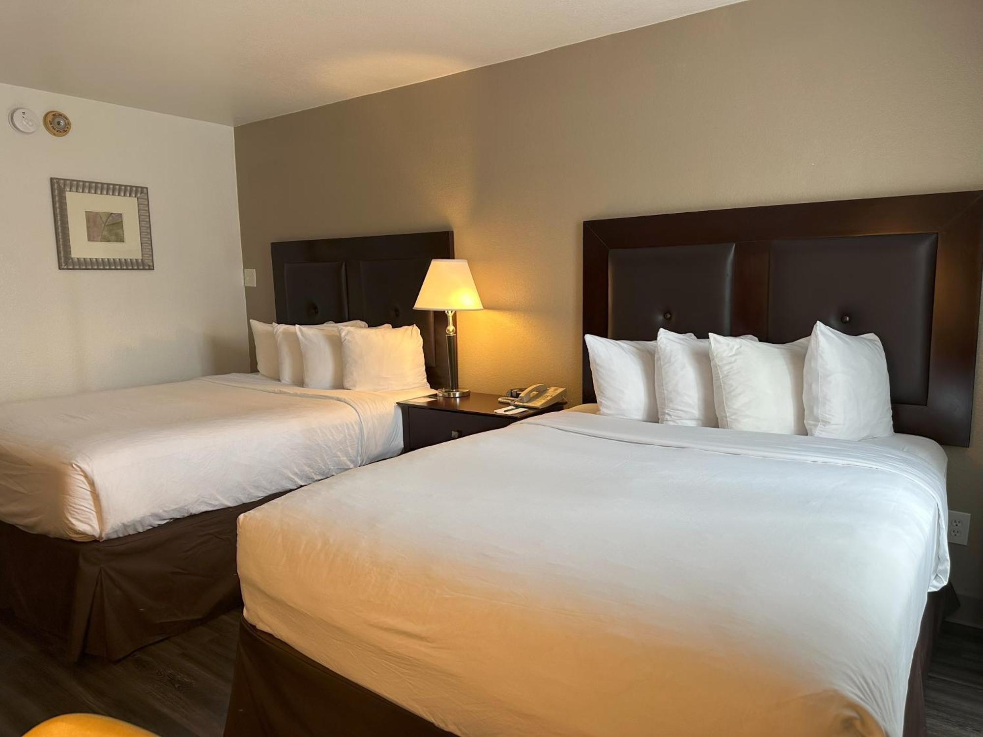 Quality Inn & Suites Everett Esterno foto