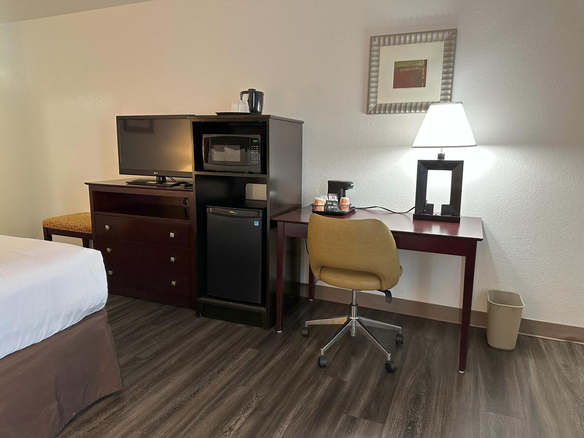 Quality Inn & Suites Everett Esterno foto