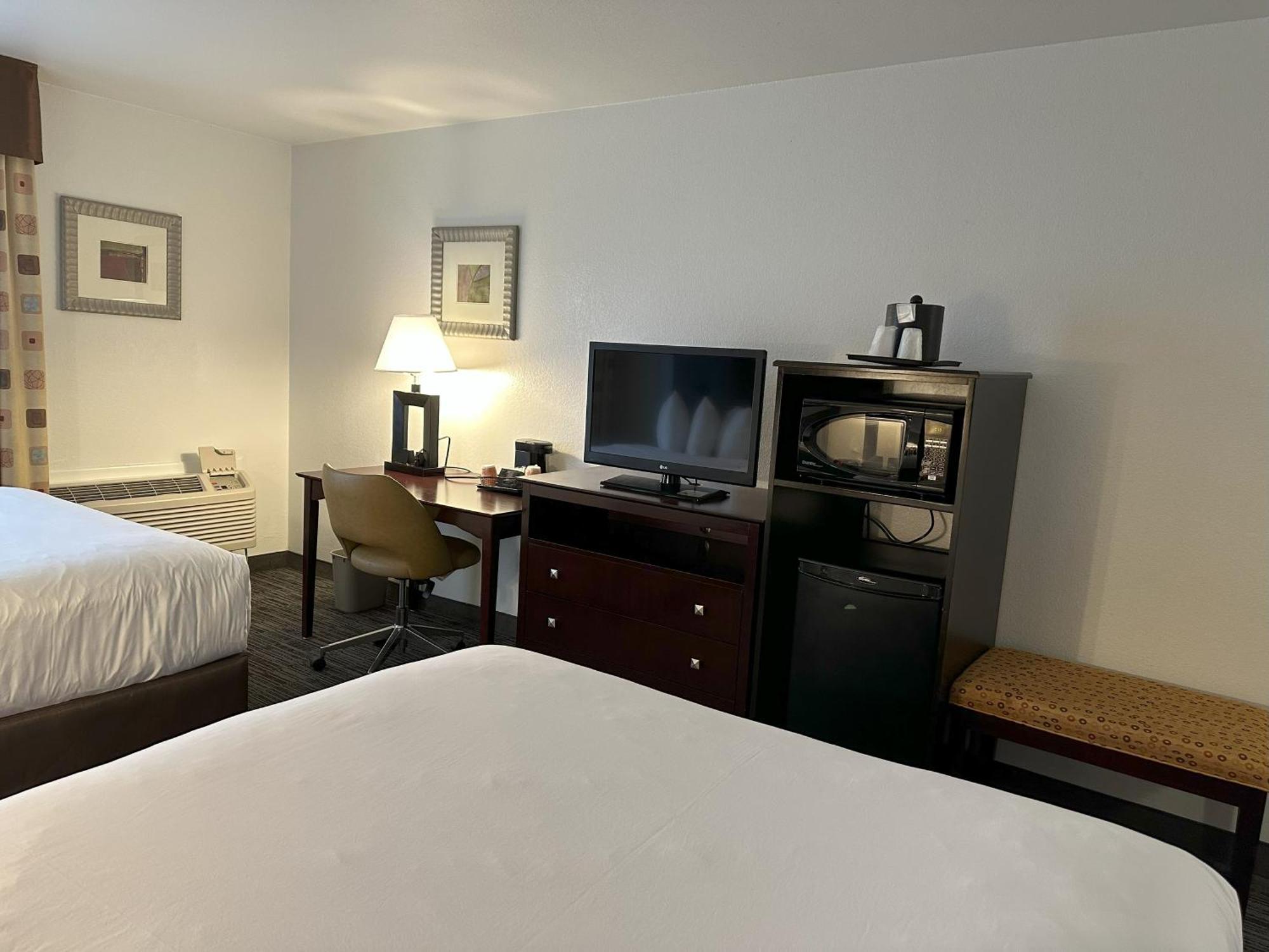 Quality Inn & Suites Everett Esterno foto