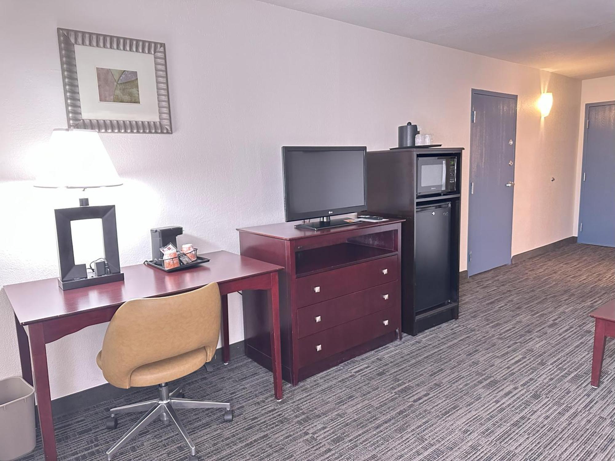Quality Inn & Suites Everett Esterno foto
